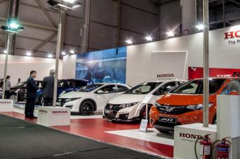 EXHIBITION STANDS HONDA MITSUBISHI | AFTOKINISI 001
