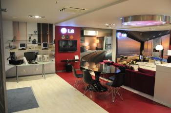 EXHIBITION STANDS SHOWROOM DESIGN & CONSTRUCTION LG ELECTRONICS | FALIRO 001